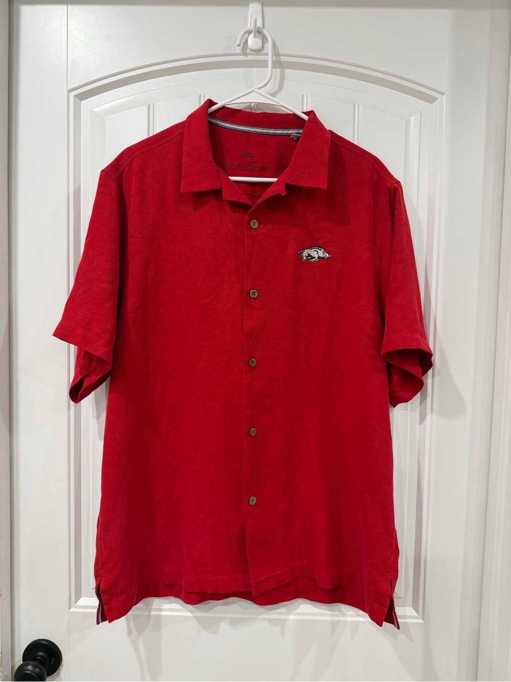 Men's Red Short-Sleeve Coconut Button-Up Silk Shirt with Razorback Logo